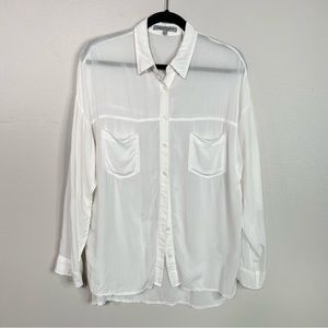 FOREIGN EXCHANGE white oversized button down shirt size Small